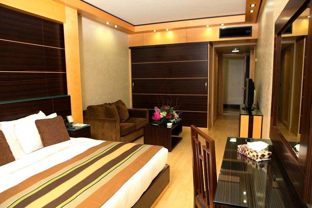 Imperial Suites Hotel Beirut Luaran gambar