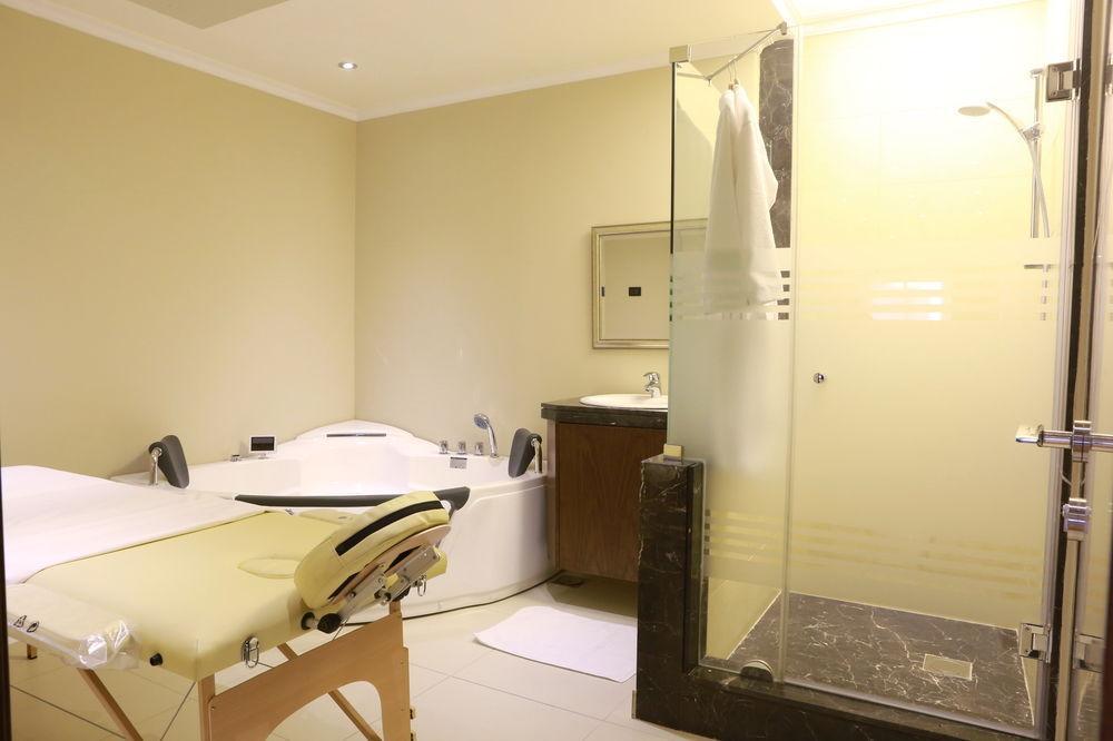 Imperial Suites Hotel Beirut Luaran gambar